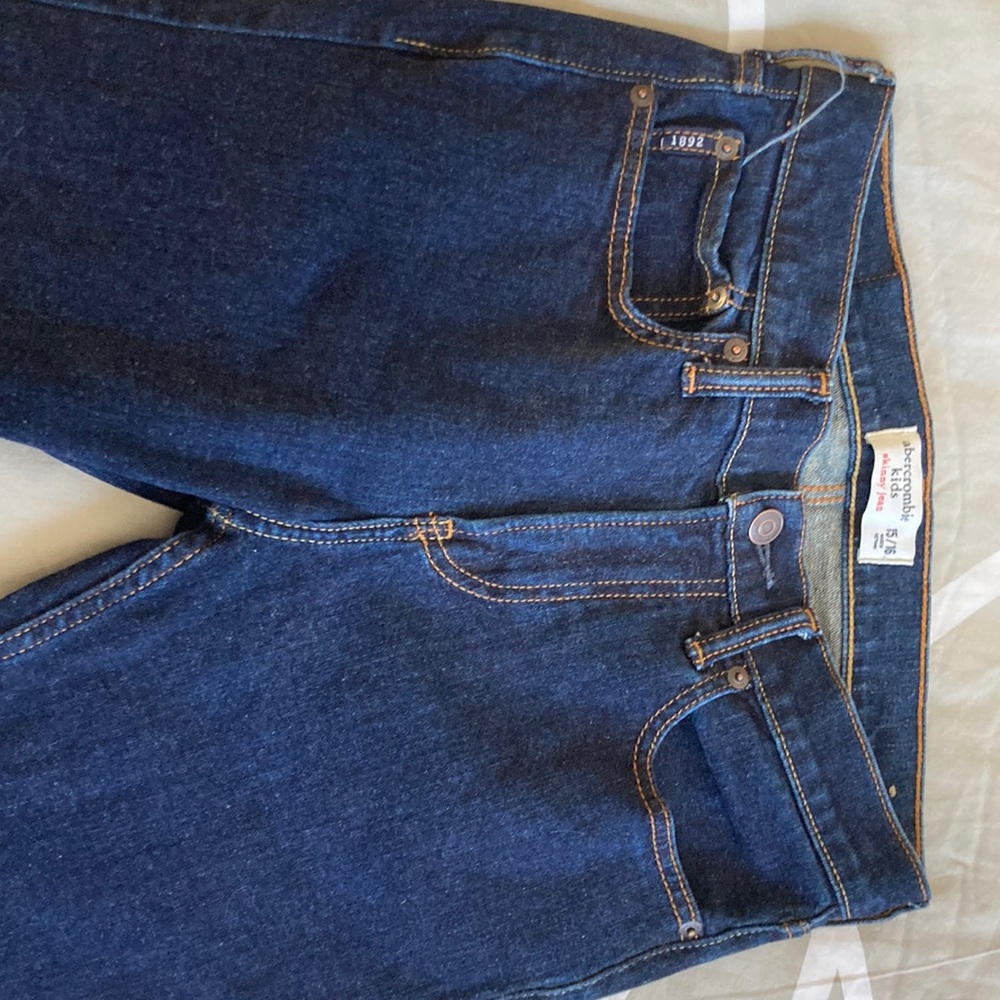 Abercrombie boys jeans. Great condition, barely worn. Skinny jeans size 15/16
